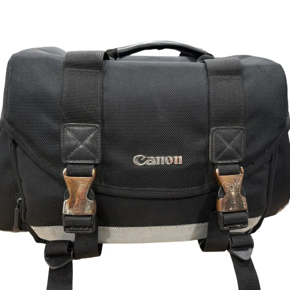 DISCONTINUED Canon 200DG Deluxe Camera Bag SLR Padded Shoulder Case Black Silver